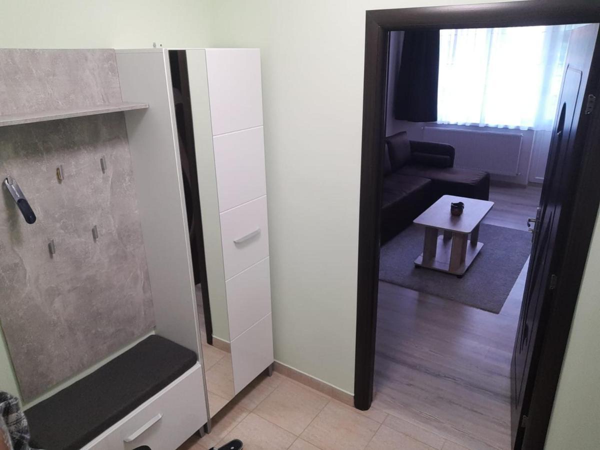 Zoldrebi Apartment Turda Buitenkant foto
