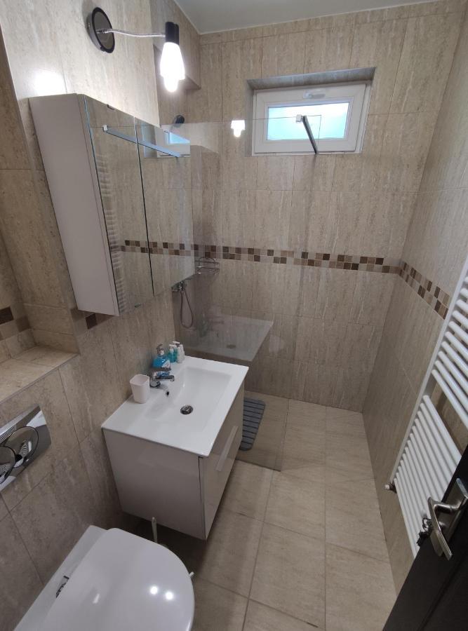 Zoldrebi Apartment Turda Buitenkant foto